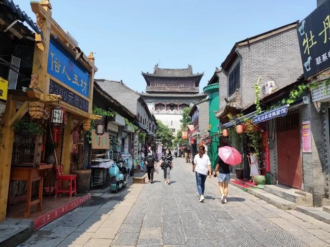 洛陽(yáng)這個(gè)網(wǎng)紅景區(qū)的停車(chē)場(chǎng)加入平臺(tái)！位置、泊位數(shù)、停車(chē)券點(diǎn)擊查看！